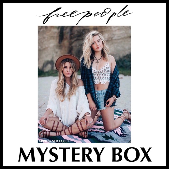 MYSTERY BOX FREE PEOPLE A2C - Picture 9 of 16